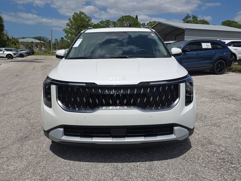 New 2026 Kia Carnival EX image 3