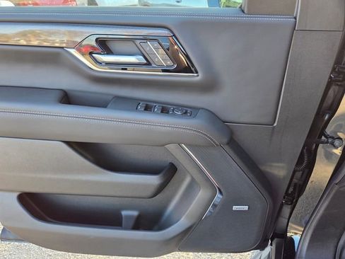 New 2026 GMC Yukon XL Elevation w/ Elevation Premium Package image 23