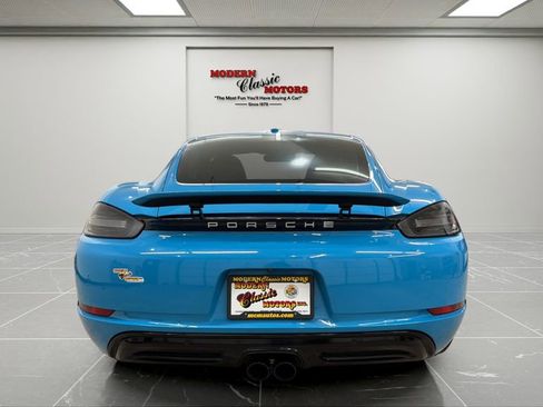 Used 2017 Porsche 718 Cayman S w/ Sport Chrono Package RWD image 6