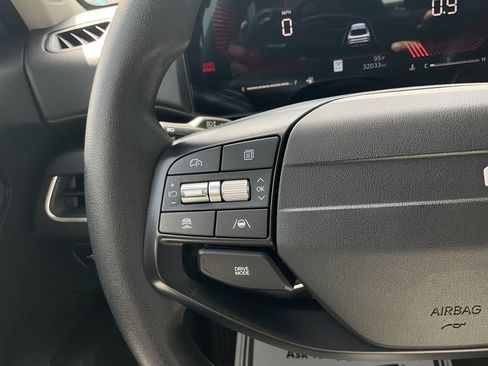 Used 2025 Kia K4 FWD image 25