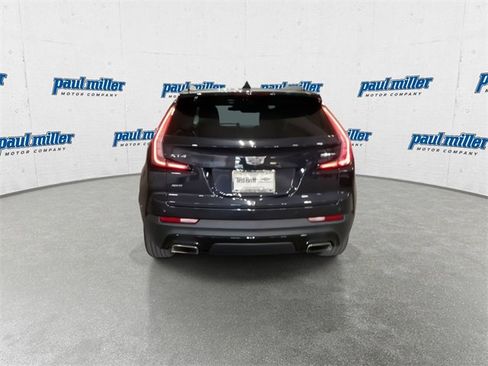 Used 2022 Cadillac XT4 Sport w/ LPO, Floor Liner Package image 9