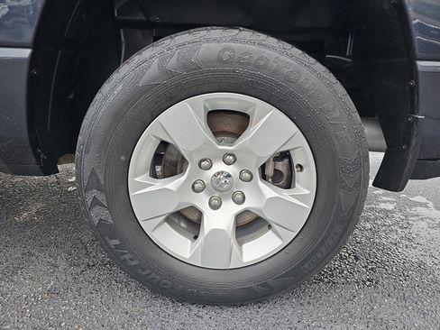 Used 2021 RAM 1500 Big Horn AWD/4WD image 9
