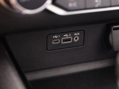 Used 2024 Nissan Altima 2.5 SV FWD image 19