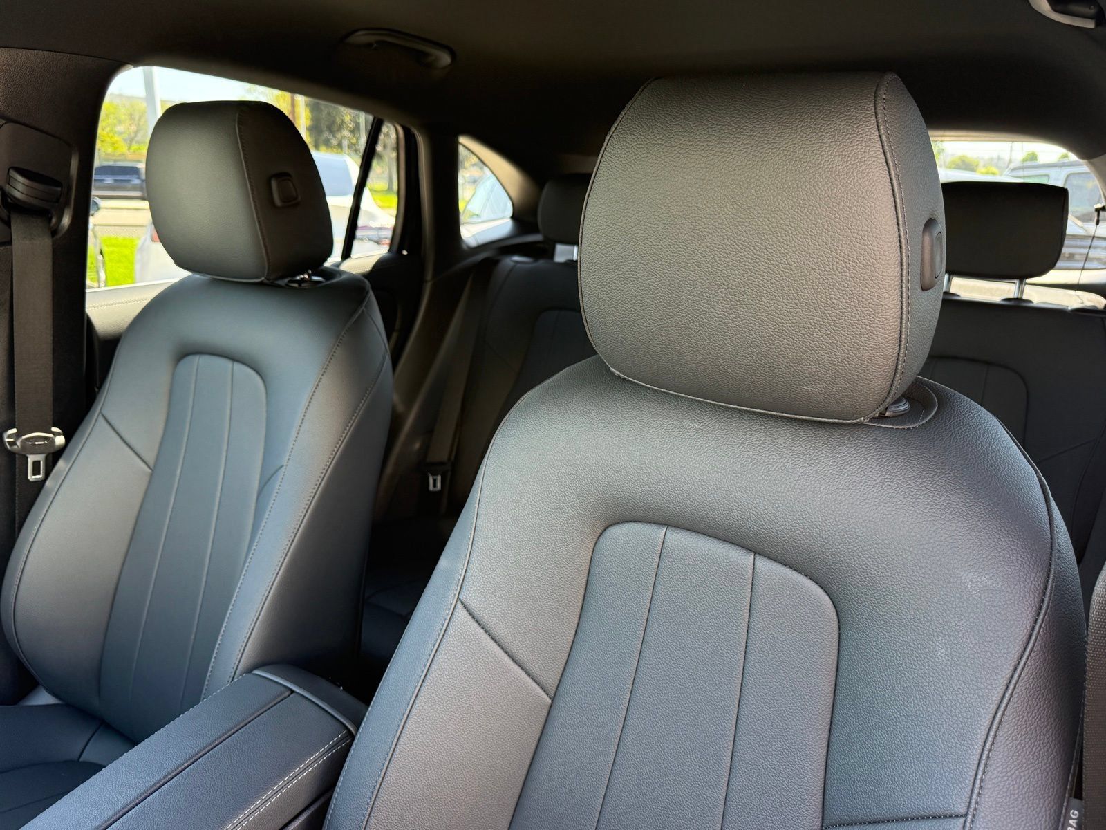 Used 2025 Mercedes-Benz GLA 250 image 29