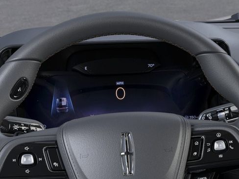 New 2026 Lincoln Aviator Reserve AWD/4WD image 13