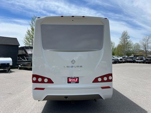 Used 2016 Mercedes-Benz Sprinter 3500 image 4