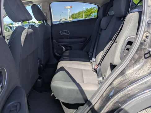 Used 2021 Honda HR-V EX image 27