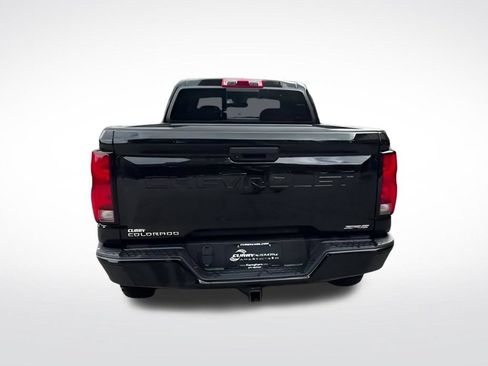 Used 2023 Chevrolet Colorado ZR2 AWD/4WD image 11