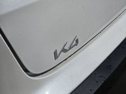 New 2026 Kia K4 FWD image 7