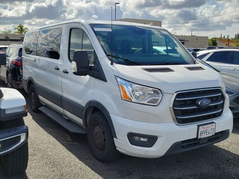 Used 2020 Ford Transit 150 XLT RWD image 3