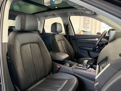 Used 2023 Audi Q5 2.0T Premium w/ Convenience Package AWD/4WD image 20