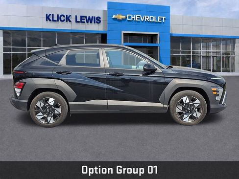 Used 2024 Hyundai Kona SEL image 9