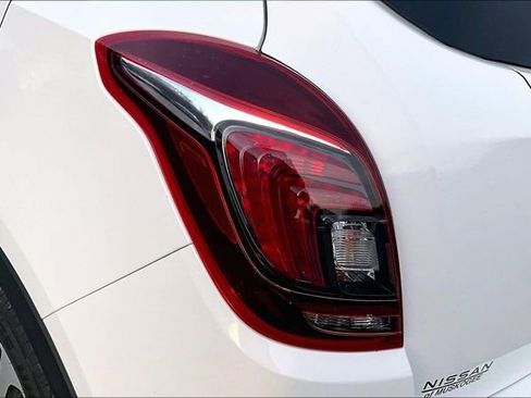 Used 2022 Buick Encore Preferred w/ Safety Package image 20