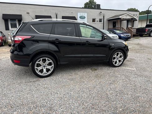 Used 2017 Ford Escape Titanium w/ Equipment Group 301A FWD image 8