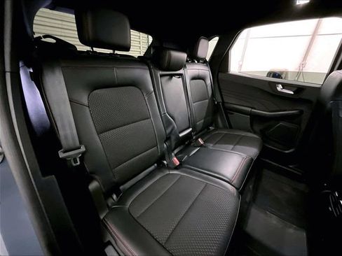 Certified 2023 Ford Escape ST-Line Elite AWD/4WD image 26