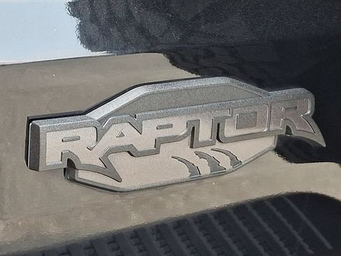 Used 2024 Ford Bronco Raptor w/ Interior Carbon Fiber Pack 6 AWD/4WD image 32