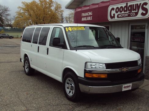 Used 2014 Chevrolet Express 1500 LT w/ LT Preferred Equipment Group image 2
