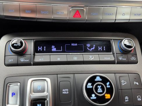 Used 2020 Hyundai Palisade Limited image 15