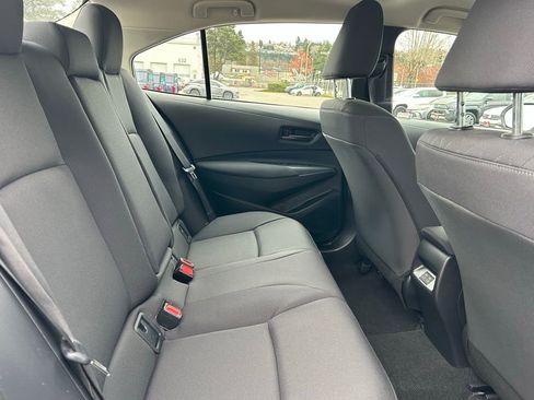 Certified 2025 Toyota Corolla LE image 14