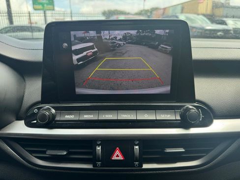 Used 2024 Kia Forte LXS FWD image 12