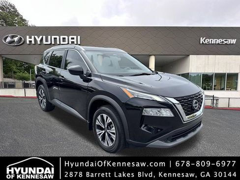 Used 2023 Nissan Rogue SV w/ SV Premium B Package FWD image 1