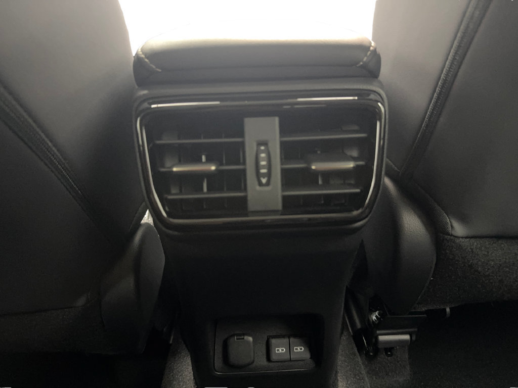 Used 2025 Lexus NX 250 FWD w/ Towing Package (2000 Lbs) image 35
