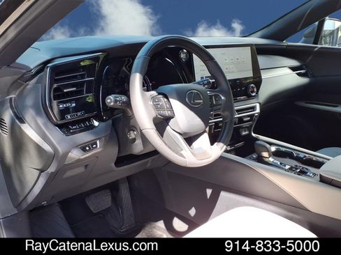 Certified 2023 Lexus RX 350 Premium w/ Accessory Package AWD/4WD image 9