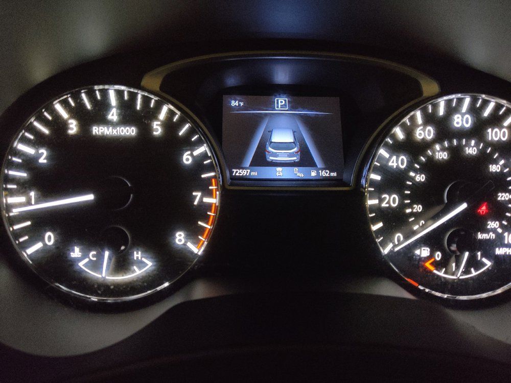 Used 2017 Nissan Pathfinder Platinum FWD image 23