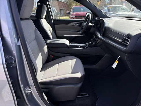 New 2026 Chevrolet Traverse LT image 28