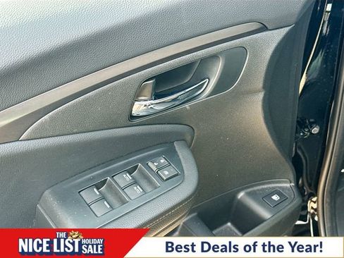 Certified 2022 Honda Pilot Sport image 17