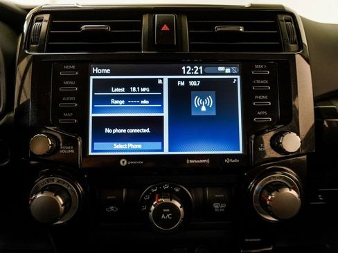 Used 2022 Toyota 4Runner TRD Off-Road image 38