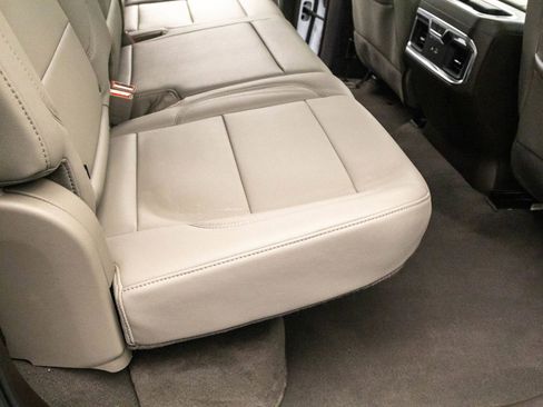 Used 2023 GMC Sierra 1500 SLT w/ SLT Premium Package image 38