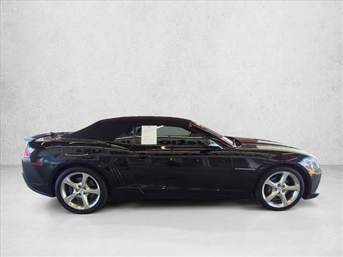 Used 2015 Chevrolet Camaro SS w/ RS Package RWD image 4
