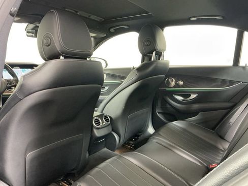 Used 2017 Mercedes-Benz E 300 image 25