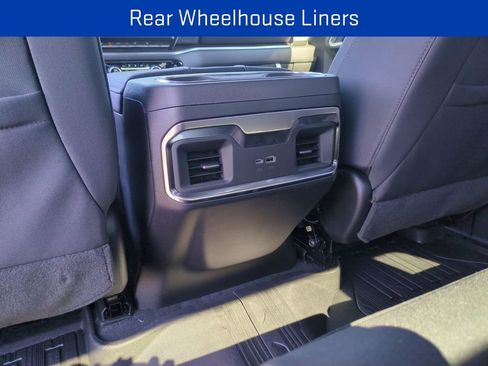 New 2026 GMC Sierra 1500 Elevation image 32