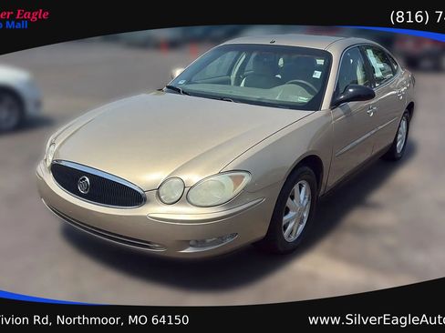 Used 2005 Buick LaCrosse CX FWD image 1