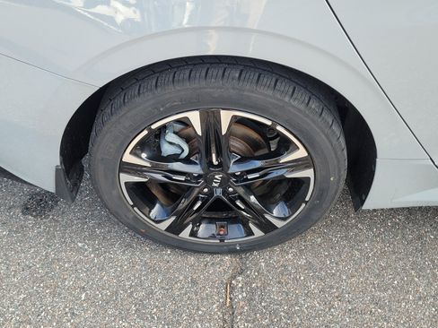 Used 2021 Kia K5 GT-Line w/ GT-Line FWD Premium Package image 40