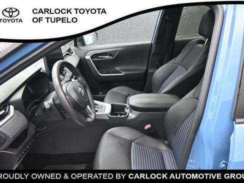 Used 2023 Toyota RAV4 XSE AWD/4WD image 11