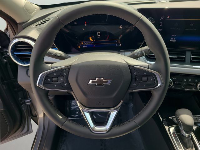 New 2026 Chevrolet Trax LT w/ Midnight Edition FWD image 24