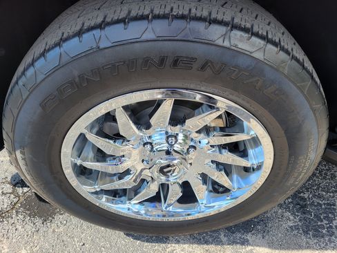 Certified 2024 Chevrolet Tahoe Premier w/ Premium Package 2 RWD image 44