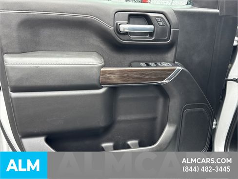 Used 2019 Chevrolet Silverado 1500 LT image 12