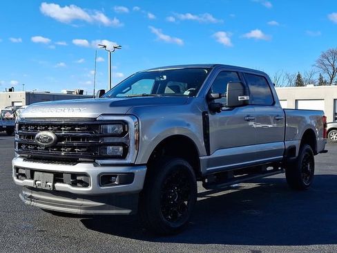 Used 2024 Ford F250 XLT w/ Black Appearance Package AWD/4WD image 6