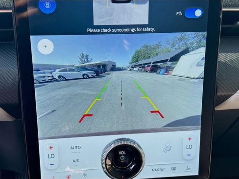 Used 2022 Ford Mustang Mach-E Premium image 14