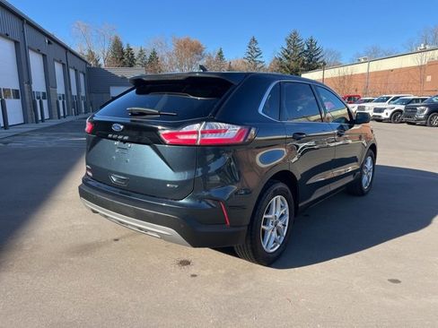 Used 2022 Ford Edge SEL image 5