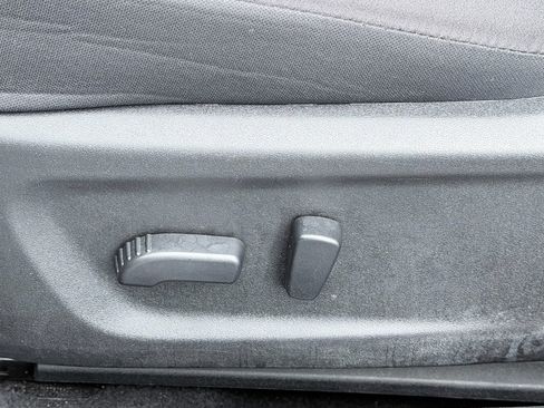 Used 2025 Nissan Altima 2.5 SV FWD image 22
