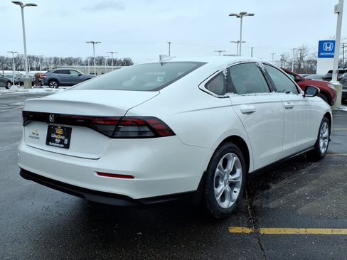 New 2026 Honda Accord LX image 9