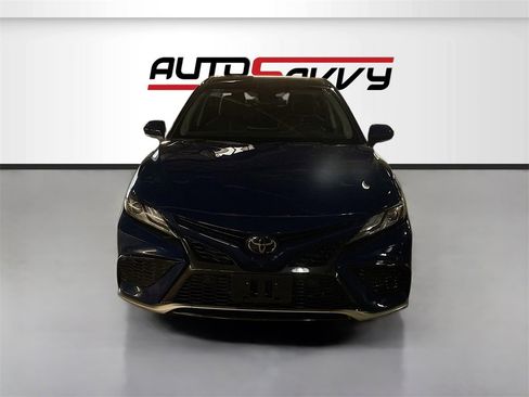 Used 2024 Toyota Camry image 2