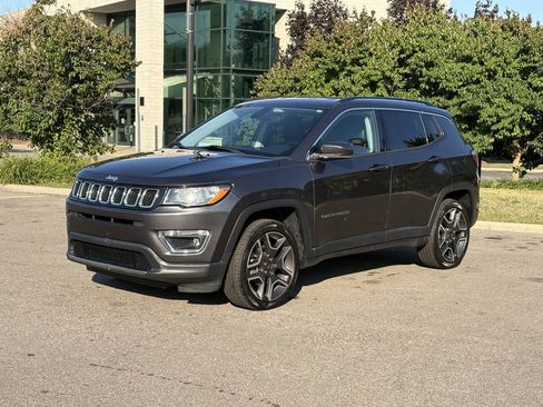 Used 2020 Jeep Compass Limited AWD/4WD image 1