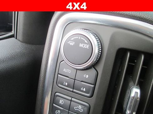 Used 2020 GMC Sierra 1500 Elevation w/ Elevation Value Package image 31