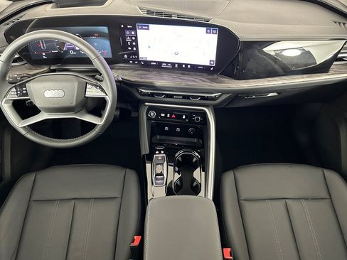 New 2025 Audi Q5 Premium Plus image 12